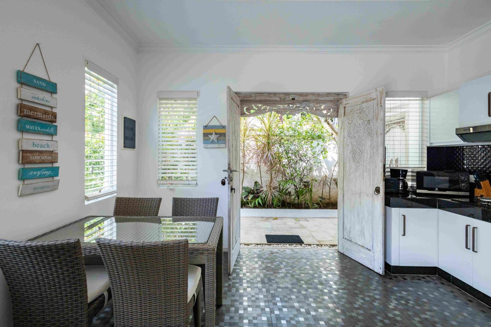 Charming, Villa Sofie - Central Sanur With Refreshing Pool Zewnętrze zdjęcie